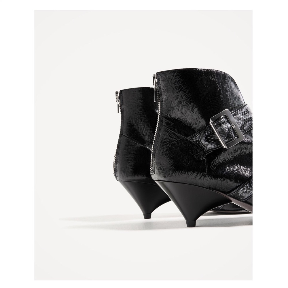 ZARA- REAL leather boots !! ✨🌬🌬🌊💦⭐️ - Picture 4 of 5
